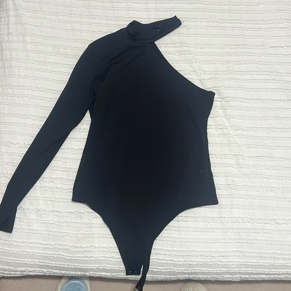 One shoulder body suit